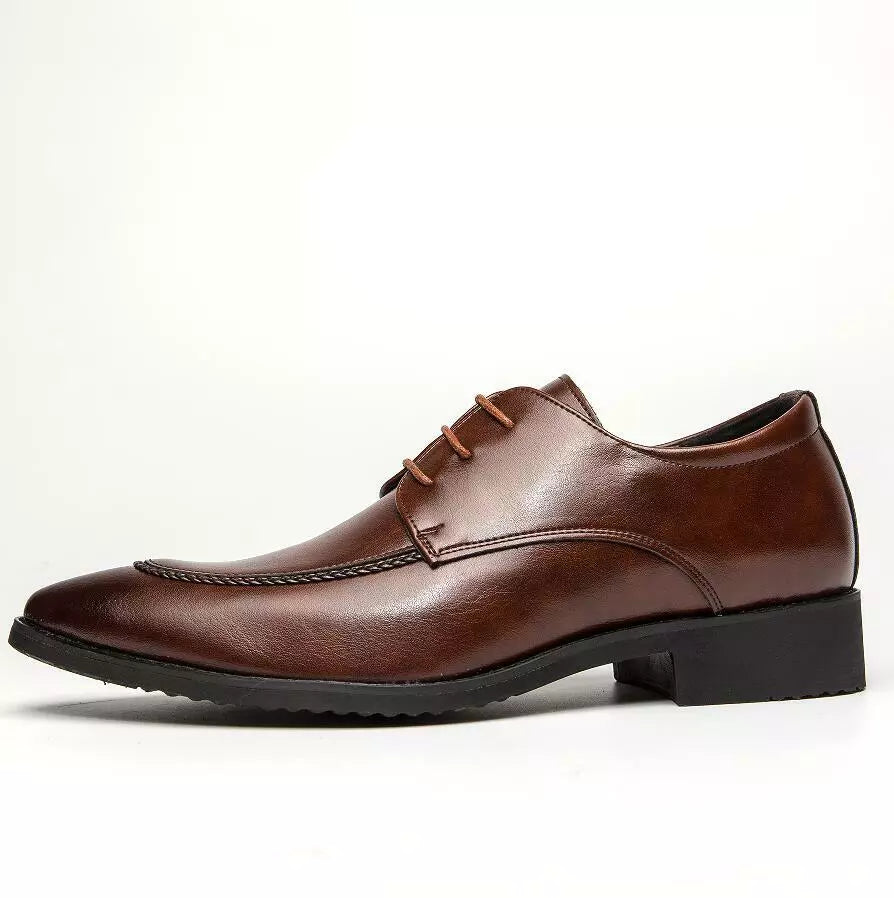 Mocassins en cuir verni pour hommes, chaussures d'affaires décontractées, chaussures formelles pointues Oxfords, robe de mariée, chaussures de Rh, nouveau modèle de mode