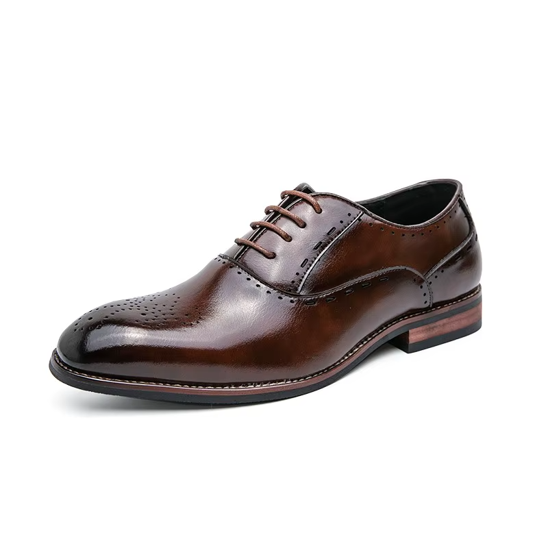 Chaussures habillées traditionnelles pour hommes, chaussures élégantes et polyvalentes adaptées à une utilisation en extérieur.