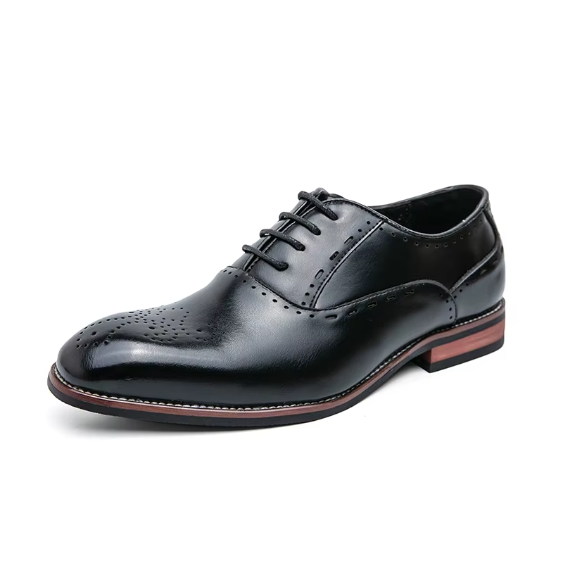Chaussures habillées traditionnelles pour hommes, chaussures élégantes et polyvalentes adaptées à une utilisation en extérieur.